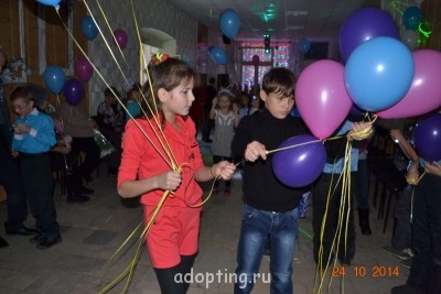 Еще двойняшки - Женя (см. 1 фото в самом начале подборки) и Вика (ПС Коноваловых)