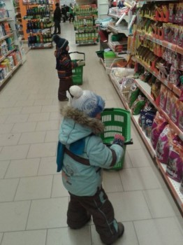 Кто знает, как готовят в детдоме к жизни в приемной семье? - 7JbywsFCQ-8.jpg