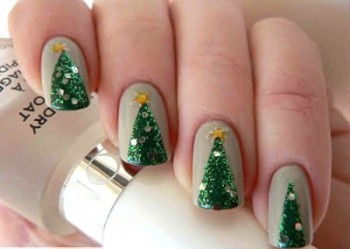 ЁЛКИ - 400px-New_year_nail_11.jpg