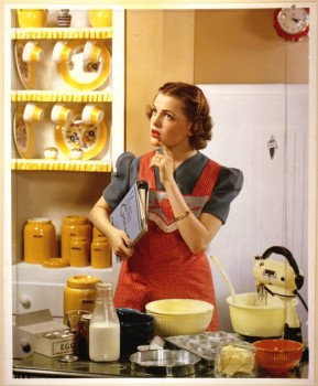 Улыбнитесь  - housewife.jpg